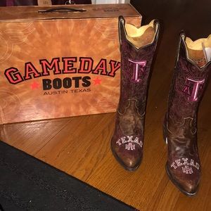 TEXAS A&M GAMEDAY BOOTS - WORN ONCE - SIZE 10